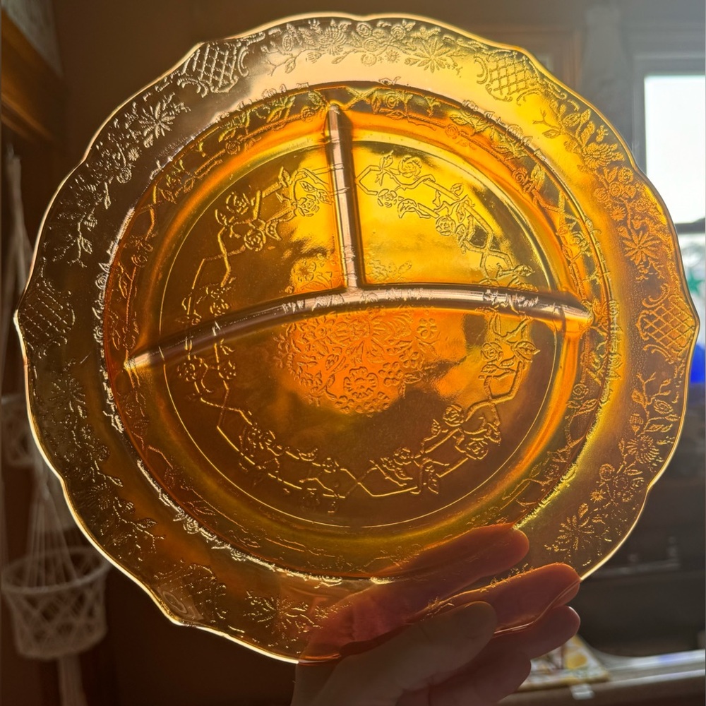 Vintage Federal Glass Iridescent Divided Plate✨ - Picture 11 of 12